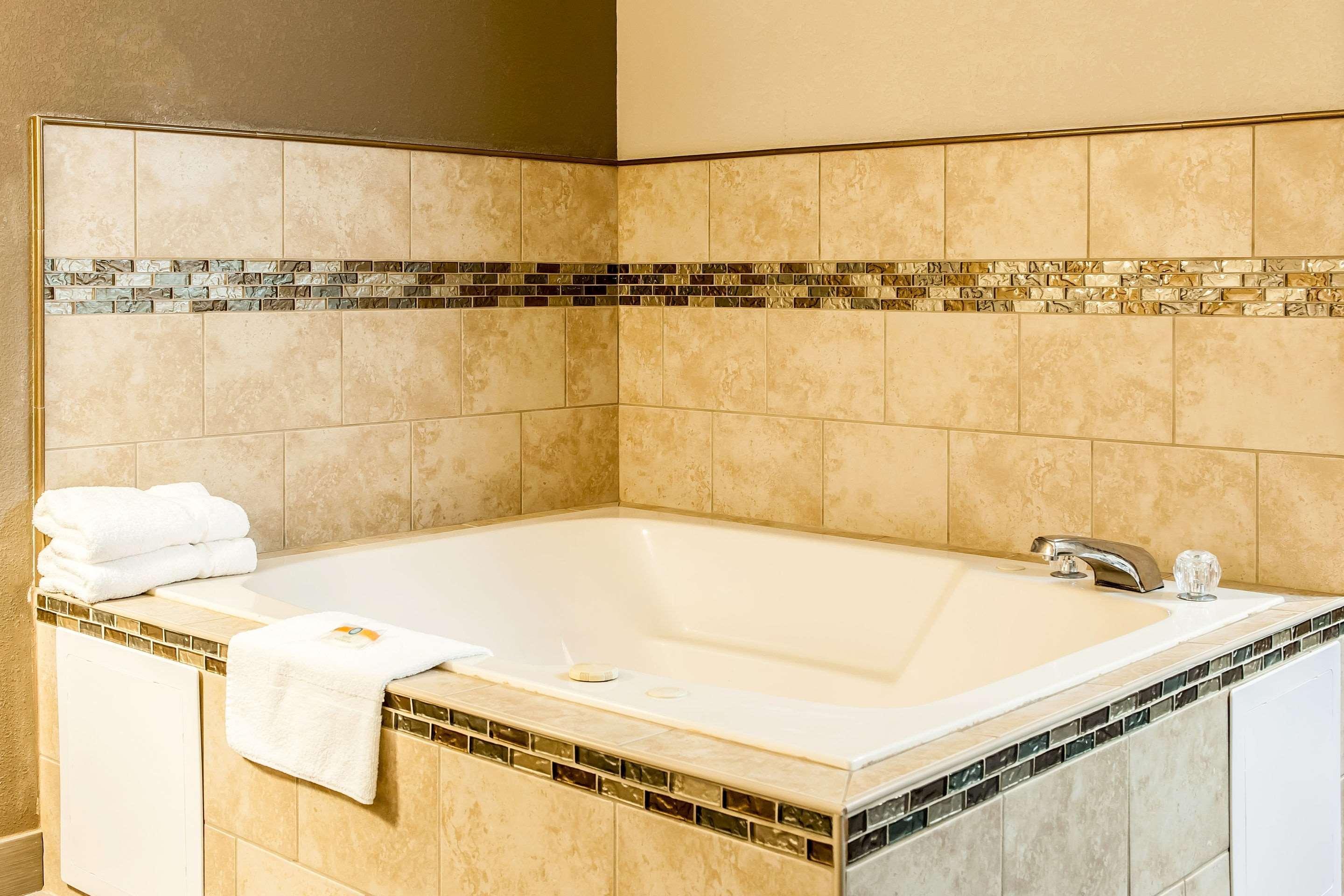 Quality Inn Lewisport Esterno foto