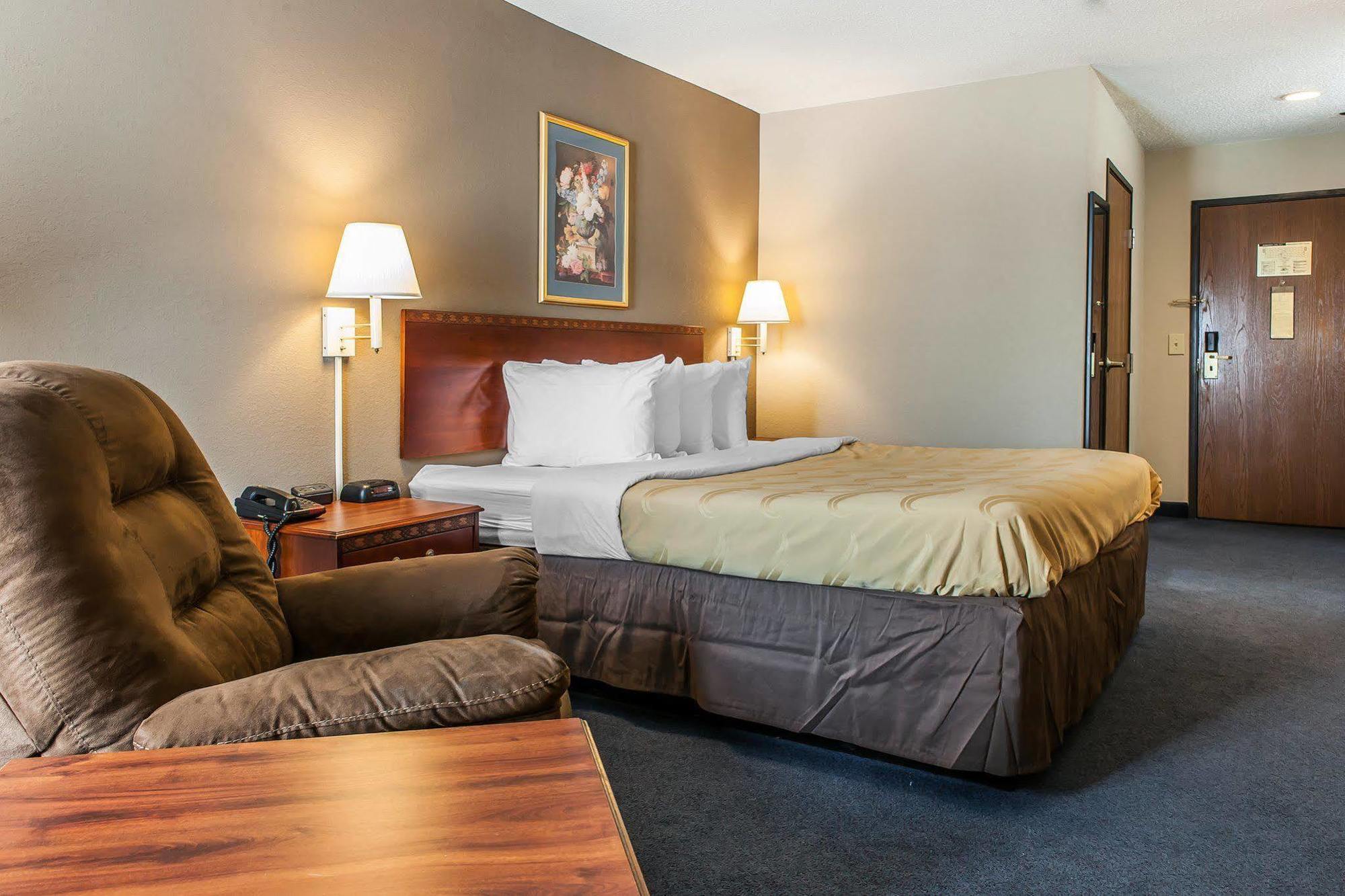 Quality Inn Lewisport Esterno foto